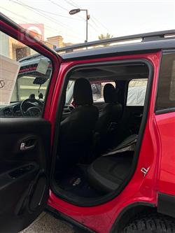 جیپ رێنێگەید